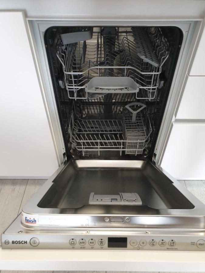 ,Private Apartment, Aircondition, Garage, Hd Tv Pl & De, Wifi, Fully Equipped, Near Beach Kołobrzeg Extérieur photo